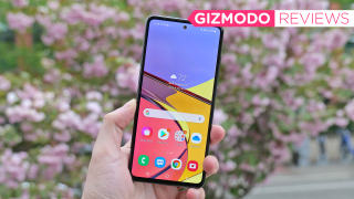 Samsung's Galaxy A52 5G Gives You the Most Phone for Your Money
